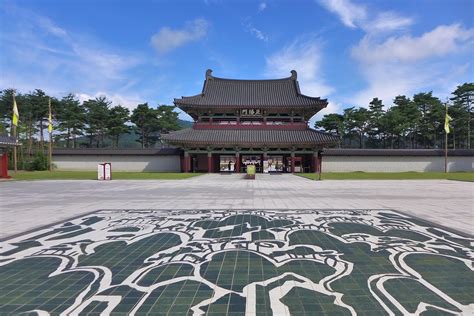 Die Hwarang-Stiftung; ein Symbol für den kulturellen Aufstieg und die militärische Stärke des Baekje-Königreichs im 6. Jahrhundert